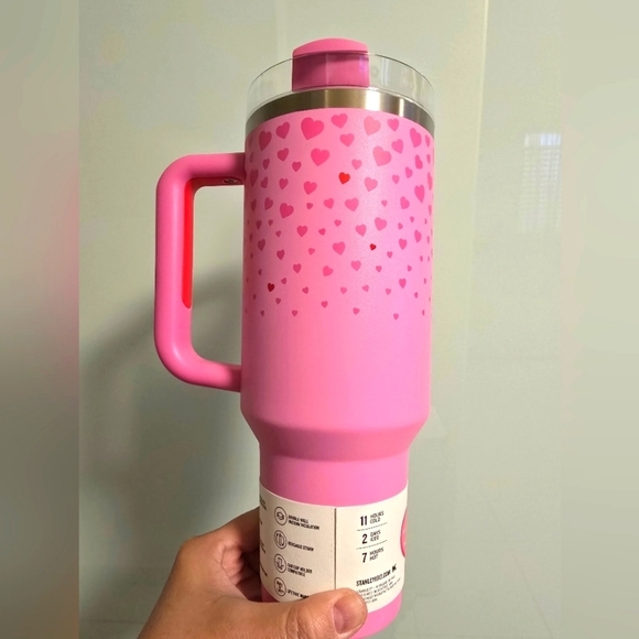 NWT Stanley 2025 Valentine's Day Limited Edition The Flowstate Quencher 40 oz - Picture 3 of 10